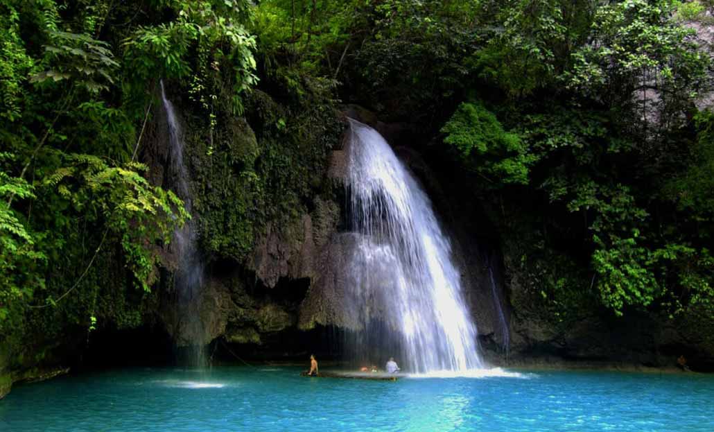 Beautiful Kawasan Falls in Badian Cebu
