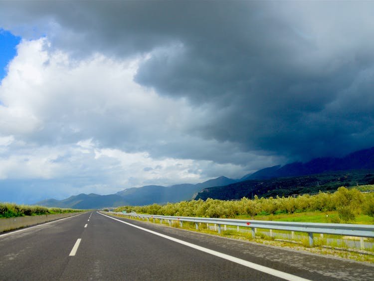 Building of Cebu Expressway
